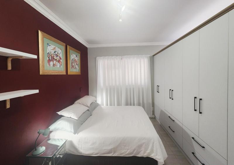 To Let 1 Bedroom Property for Rent in Vierlanden Western Cape